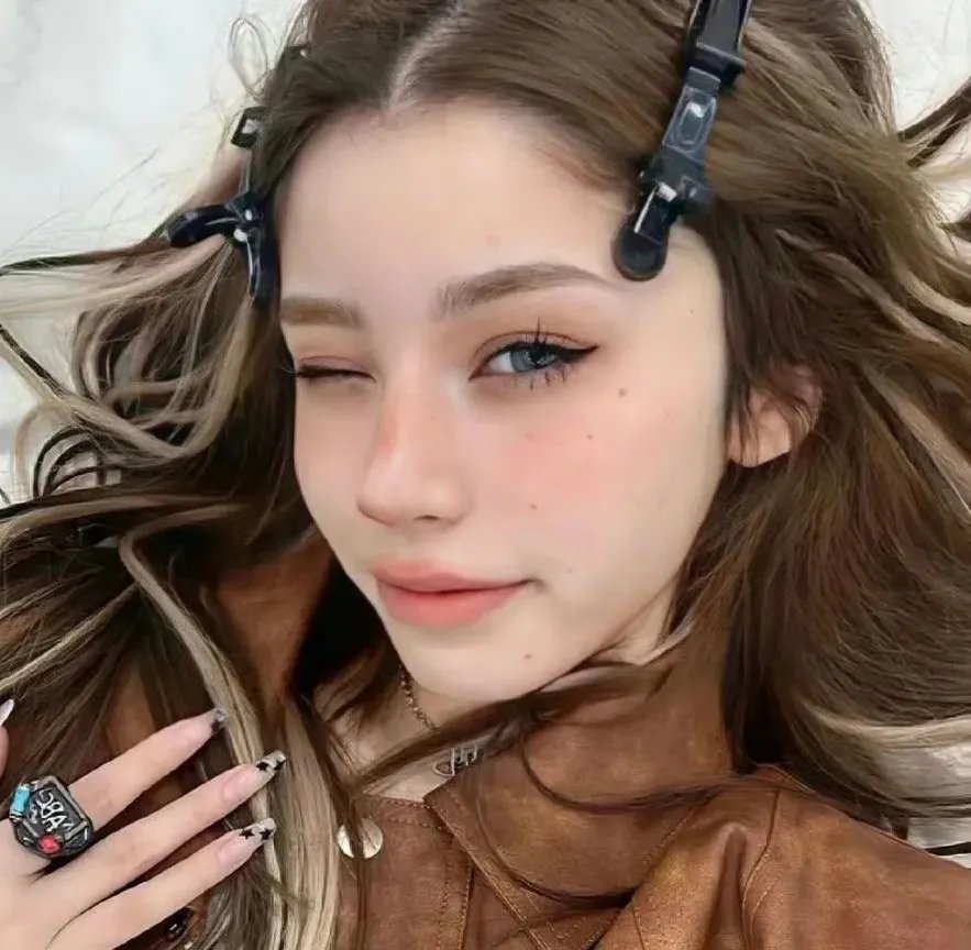 超凡世界