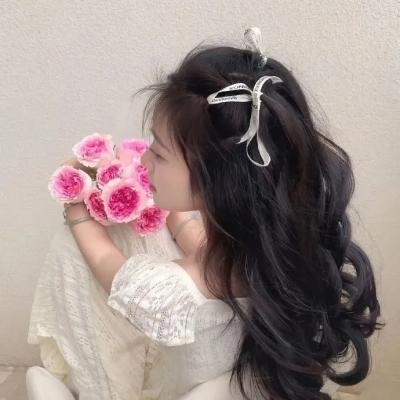 台风圈里的女人
